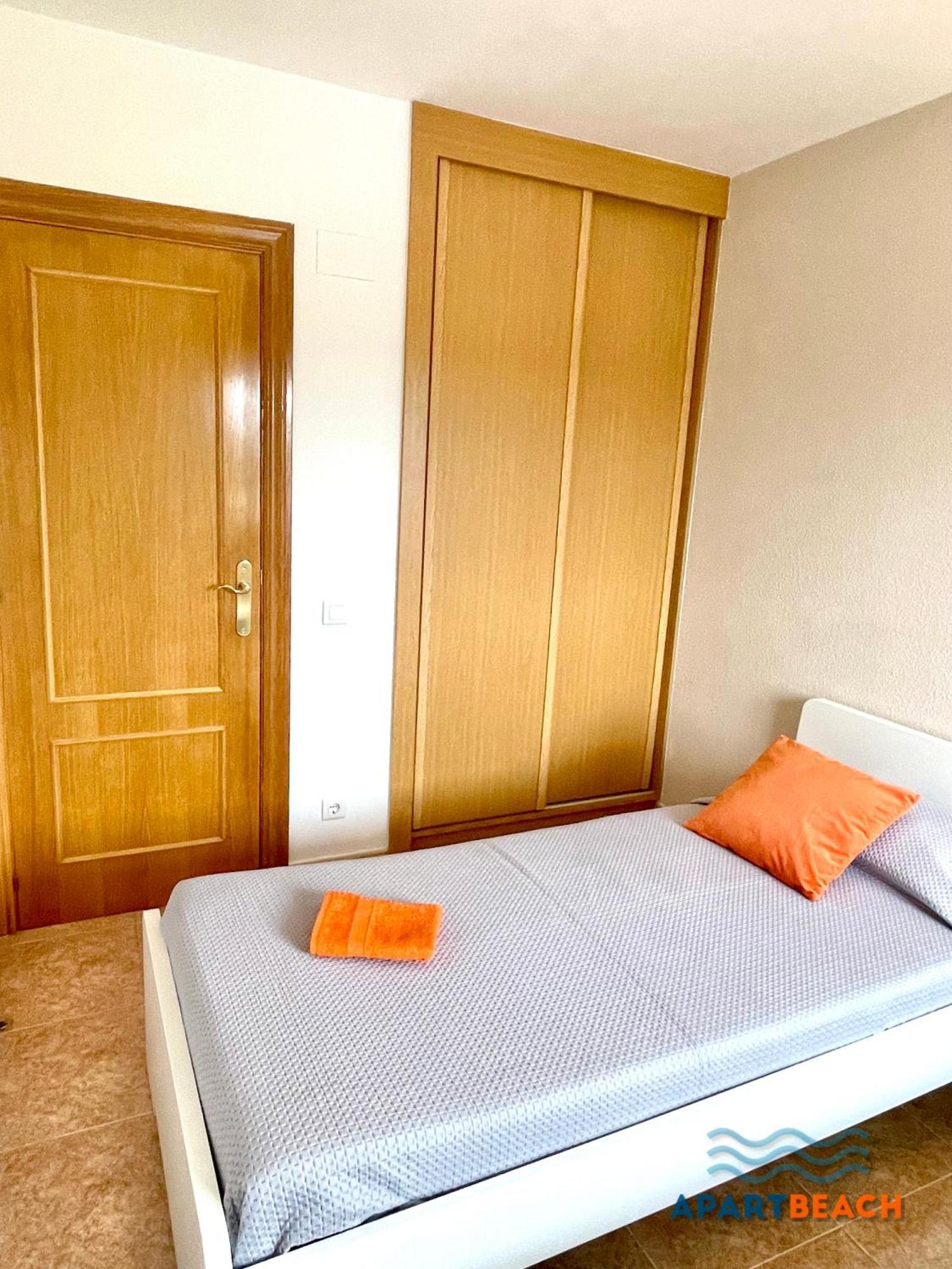 Apartbeach Los Juncos 2 Residencial Y Junto Playa La Pineda Εξωτερικό φωτογραφία