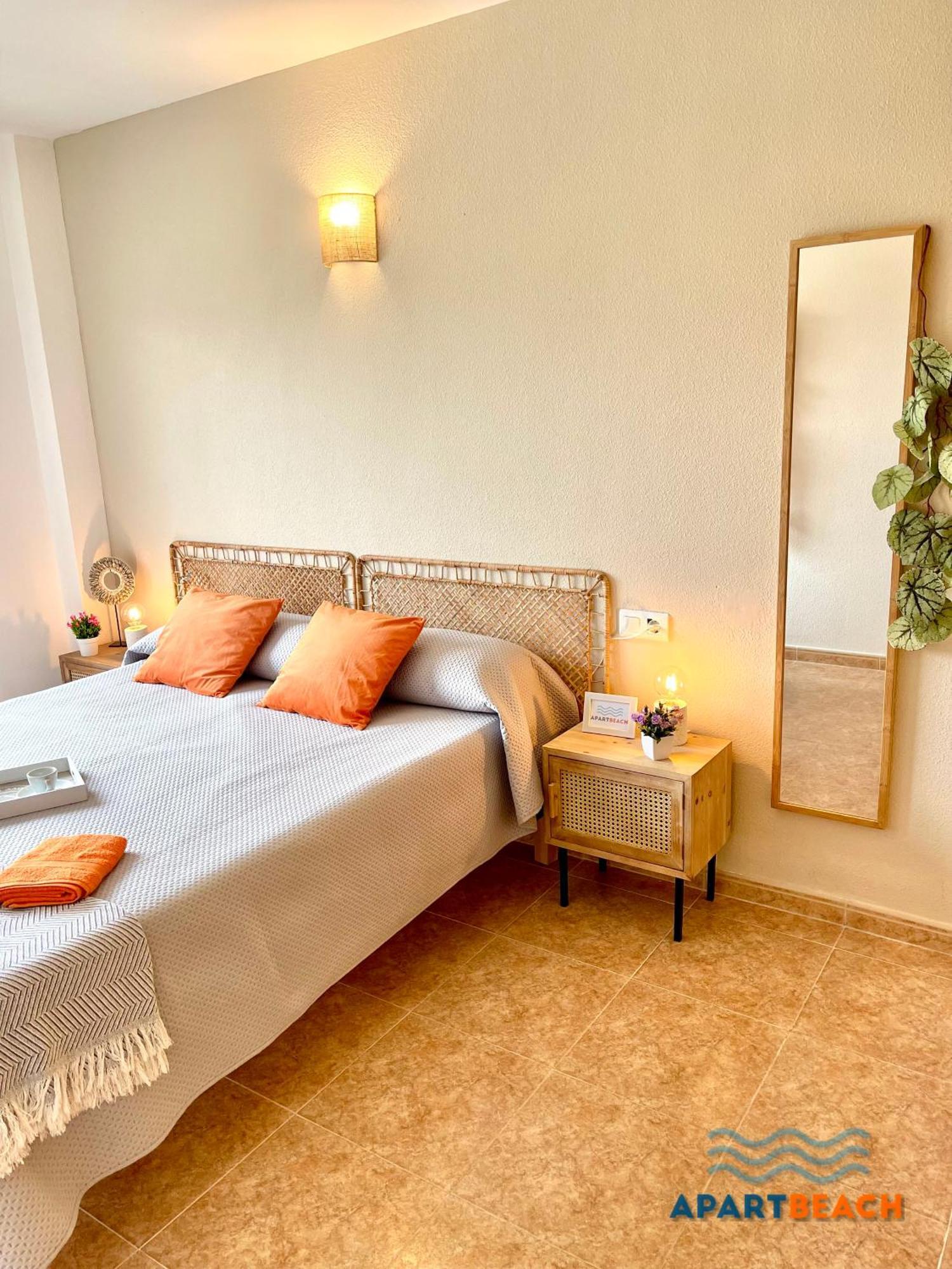 Apartbeach Los Juncos 2 Residencial Y Junto Playa La Pineda Εξωτερικό φωτογραφία